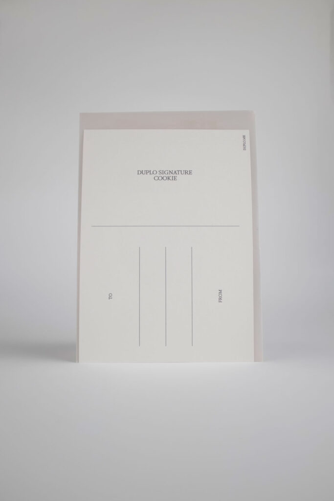 Duplo Cookie Postcard